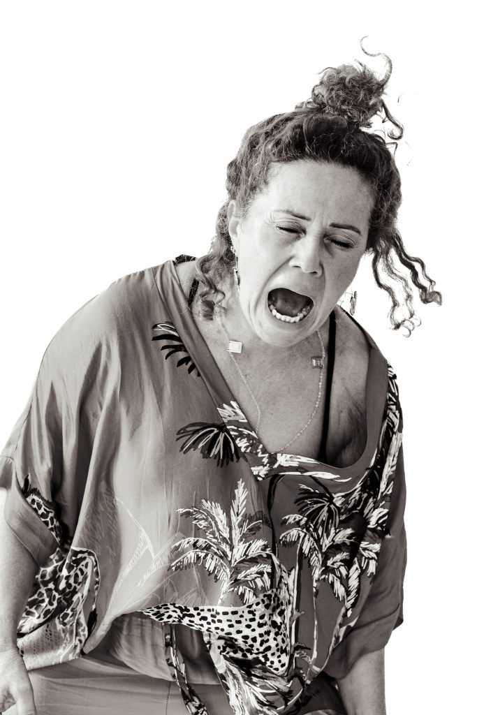 O Grito Mulher a gritar
